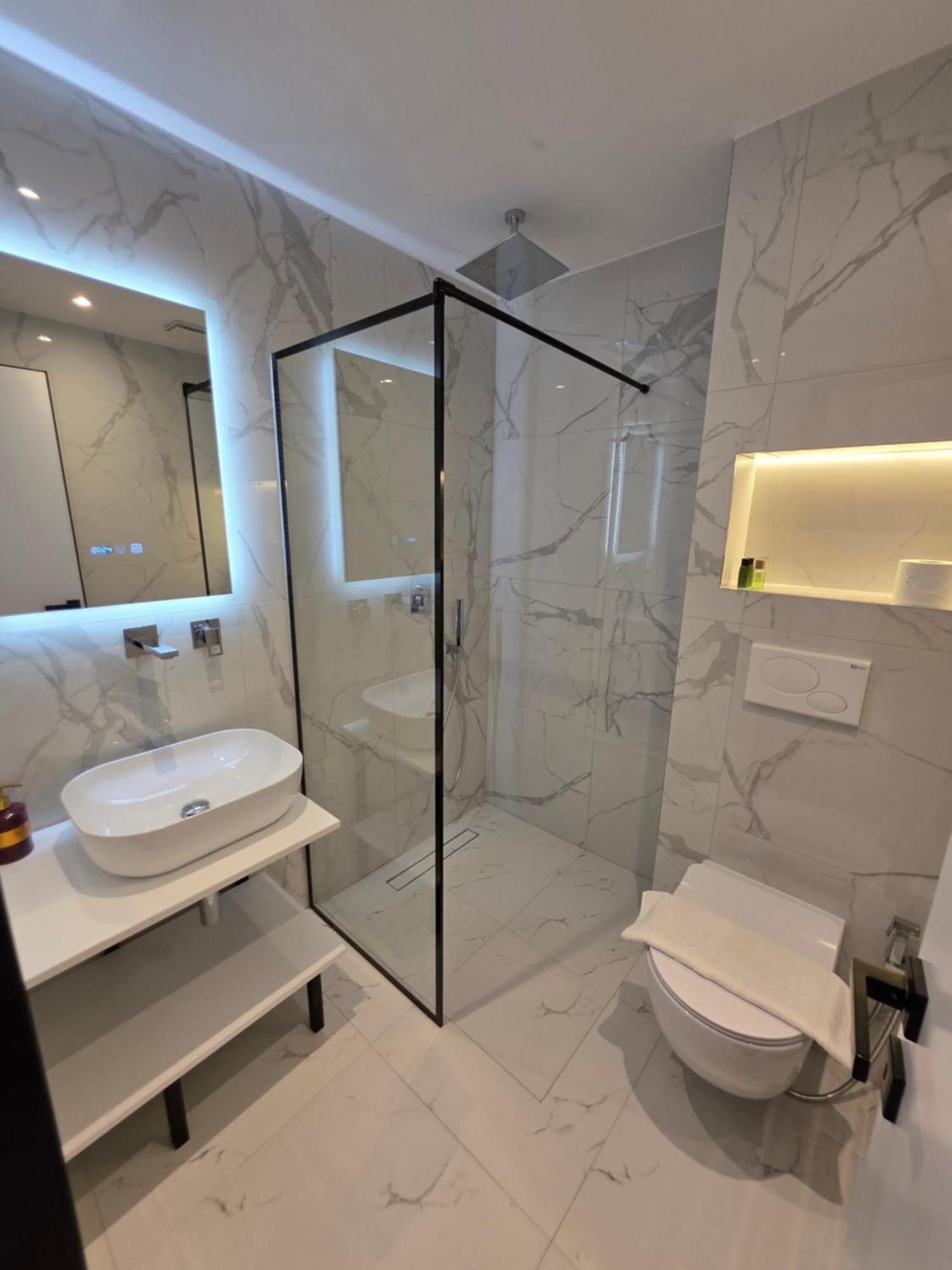 Almar Boutique 4* Saranda