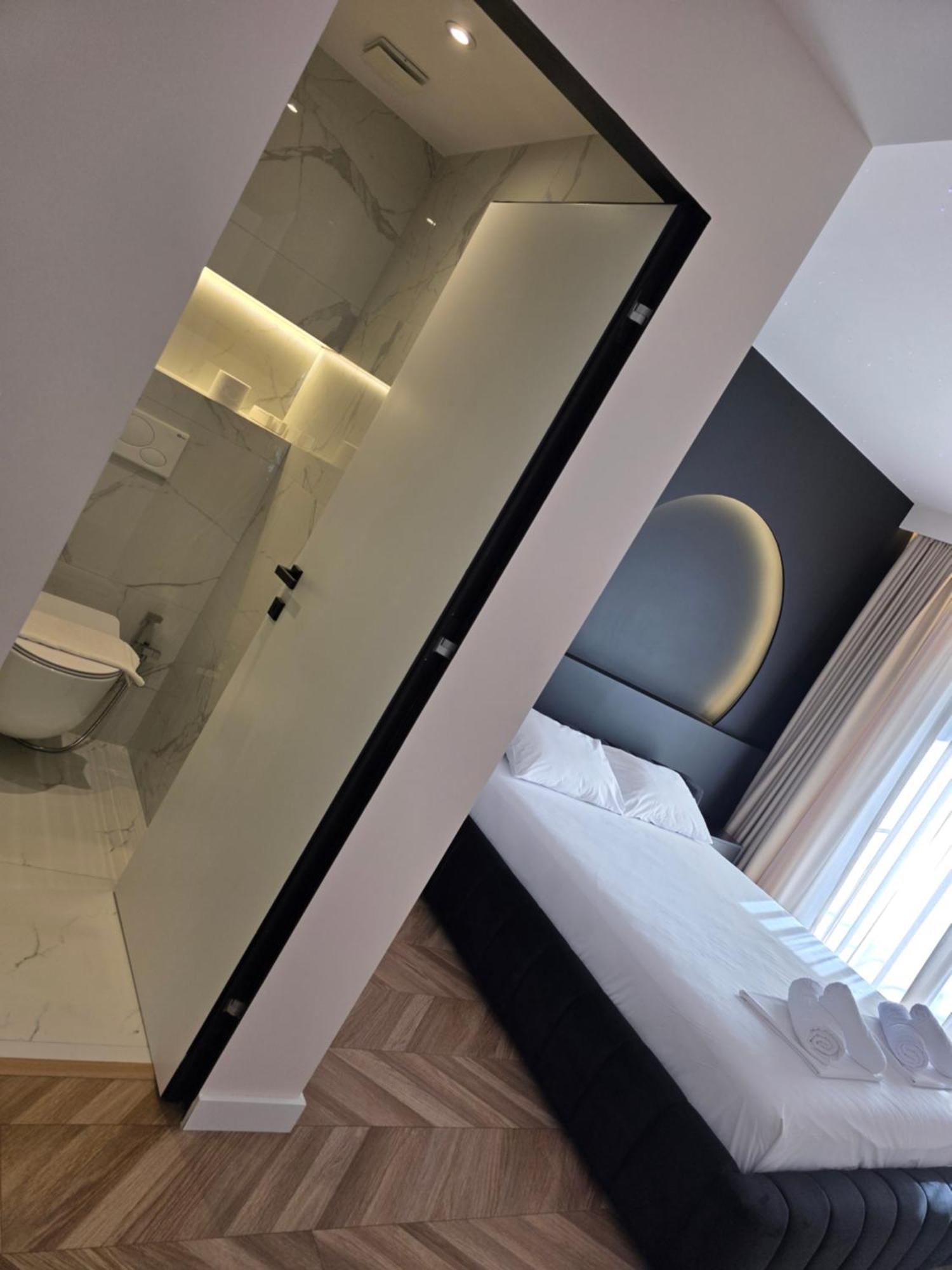 Almar Boutique Saranda